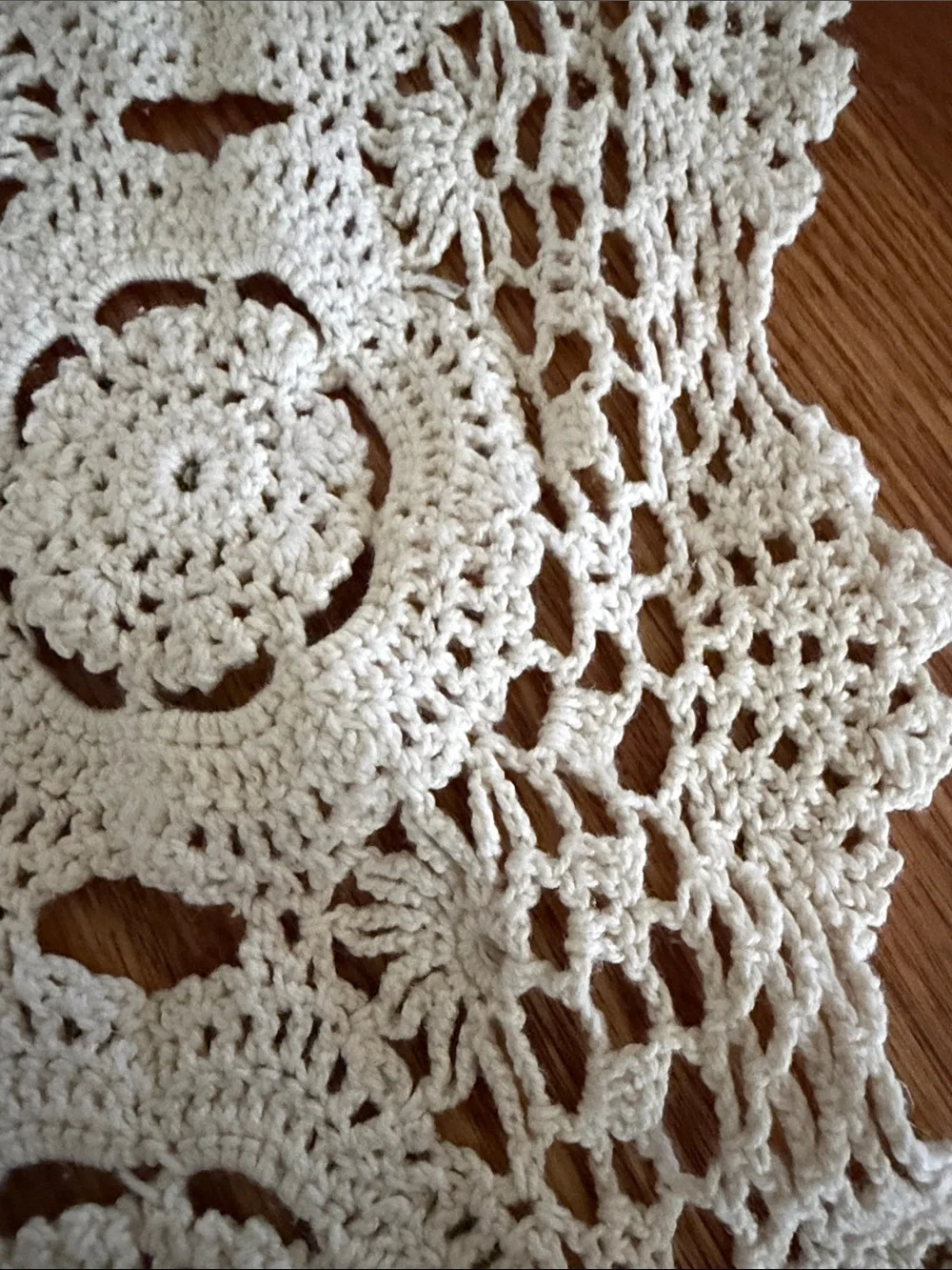 Crocheted Table Runner in Cream — Elegant Dining Accent